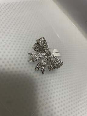 Kurt Geiger London Crystal Pavé Eagle Head Bow Ring Silver Rhodium Plated Size 7